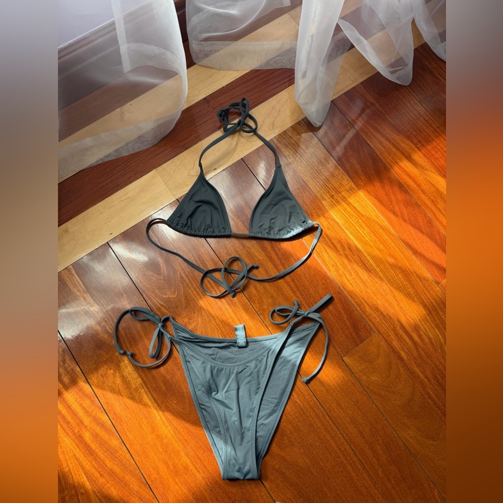 SKIMS TRIANGLE BIKINI SET